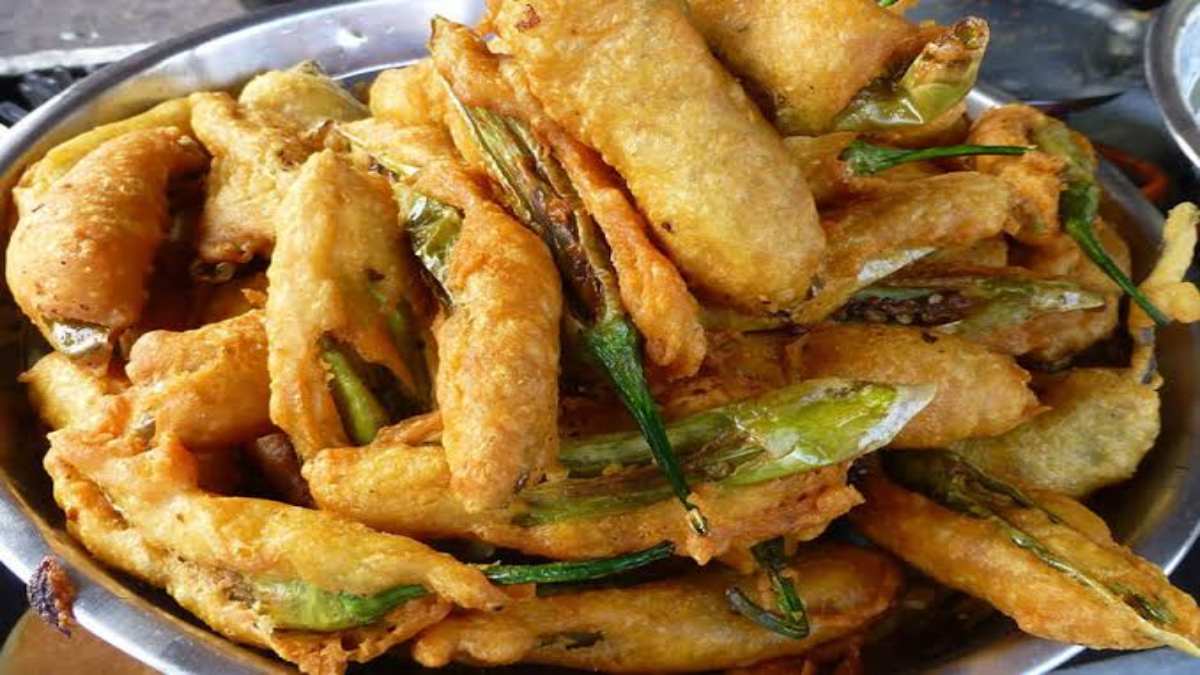 Today’s Recipe : शाम के नाश्ते में कुछ नया करना है Try, तो बनाएं कोरिएंडर चिल्ली स्पिनिच फ्रिटर्स …