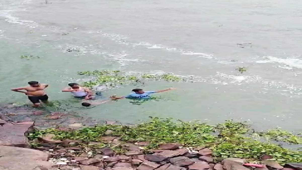 Bhopal News: बड़े तालाब में डूबने से युवक की मौत, गोताखोर की टीम ने निकाला शव