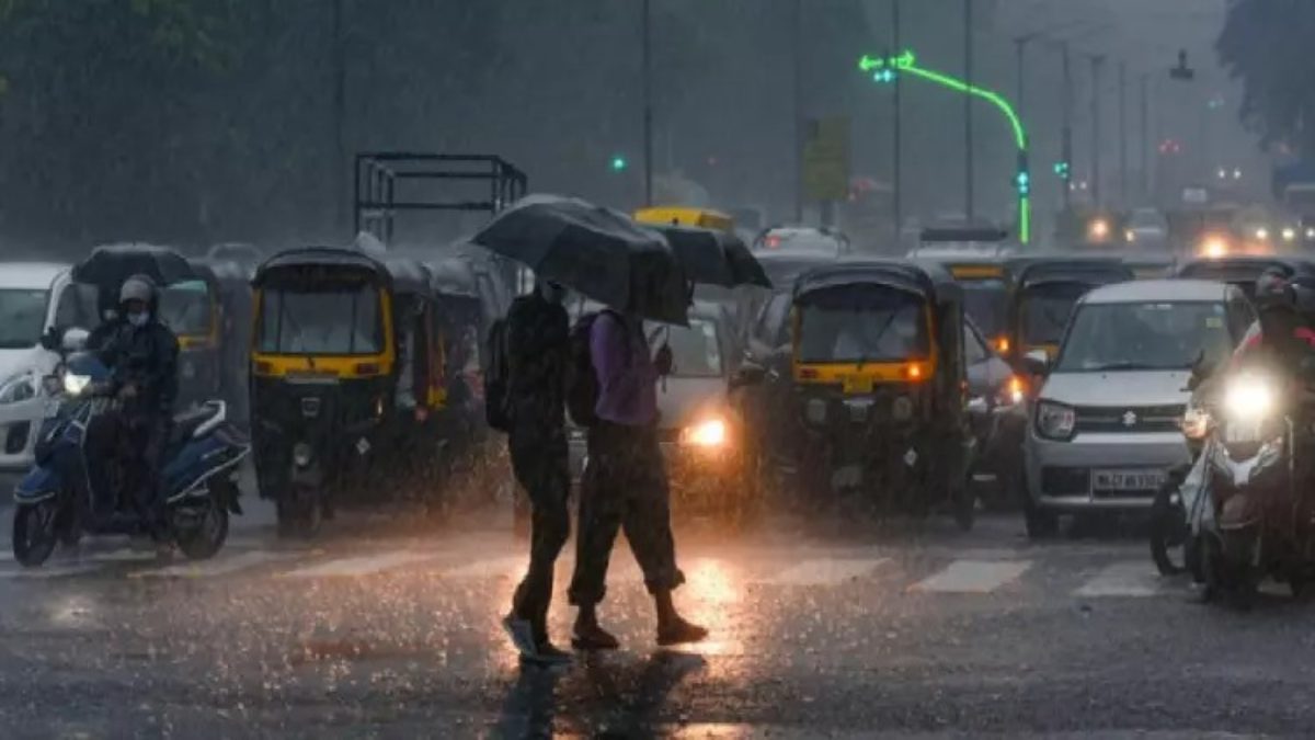 MP Weather: मध्यप्रदेश में जारी है मानसून का दौर, इन 4 जिलों में मौसम विभाग ने जारी किया भारी बारिश का ऑरेंज अलर्ट