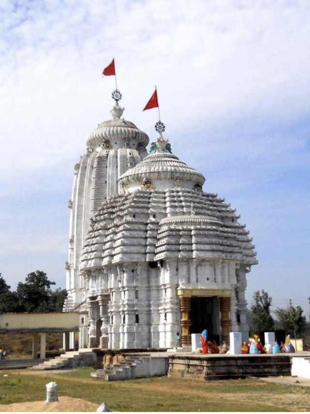 क्या आप भी है धूमने के शौकीन, तो VISIT  कीजिए  छत्तीसगढ़ के ये 10 Famous places