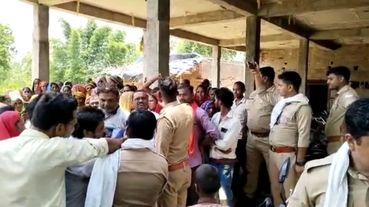 प्रार्थना सभा की आड़ में हो रहा था धर्म परिवर्तन, 10 गिरफ्तार