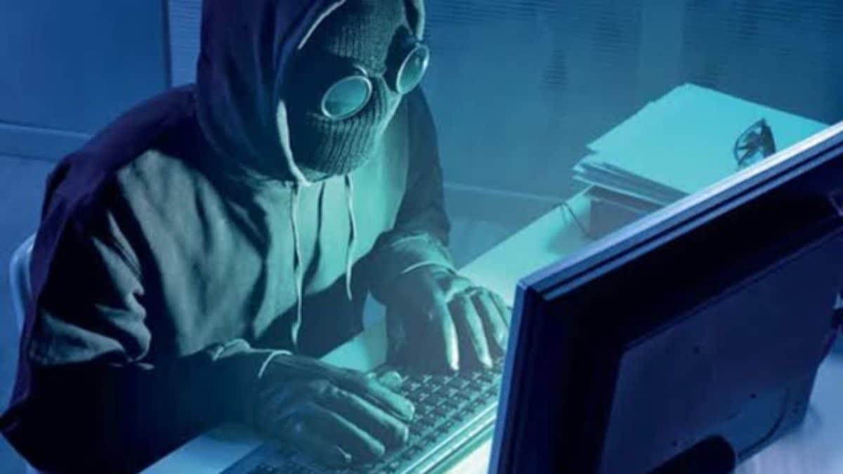 Fraud: ठगों का पैंतरा, पहले मोटा मुनाफा, फिर इन्वेस्टमेंट कराकर ठगी, पढ़े लिखे भी फंस रहे हैं इनके चक्कर में…