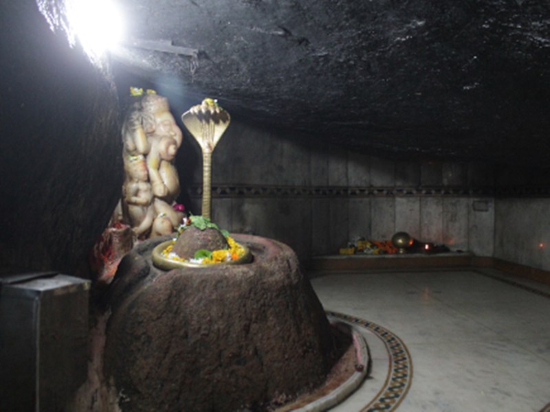 सावन सोमवार स्पेशलः वनवास काल में भगवान राम ने रेत से शिवलिंग बनाकर की थी पूजा, रामेश्वरम महादेव का उपलिंग माना जाता है जबलपुर का गुप्तेश्वर