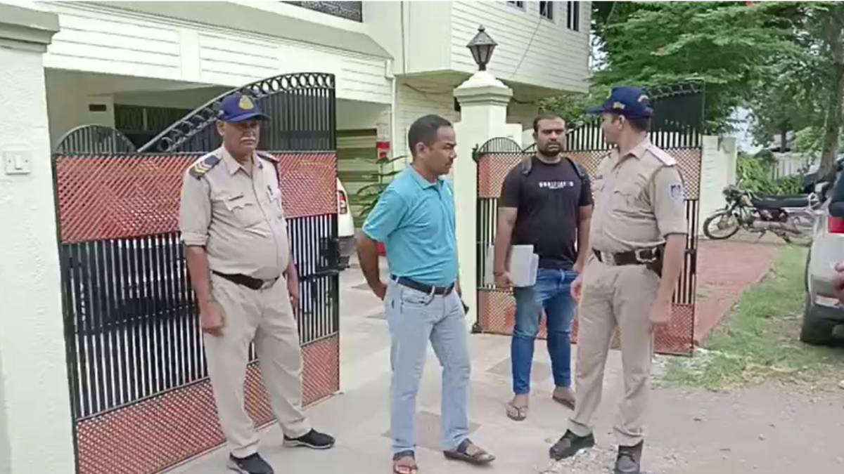 MP में डकैतीः पति पत्नी को बंधक बनाकर नकाबपोश बदमाशों ने दिया अंजाम, अलसुबह की घटना