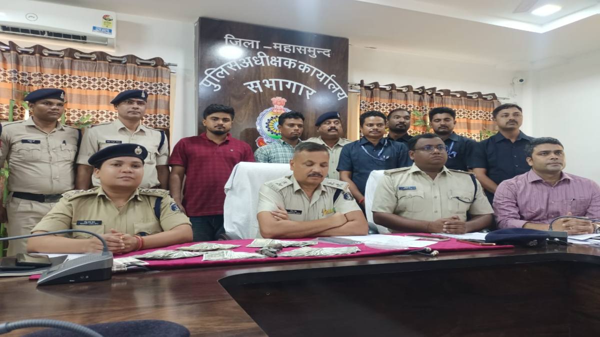 CG NEWS : चर्च में हुई चोरी का खुलासा, पुलिस ने दो आरोपियों को यूपी से किया गिरफ्तार, एक अब भी फरार