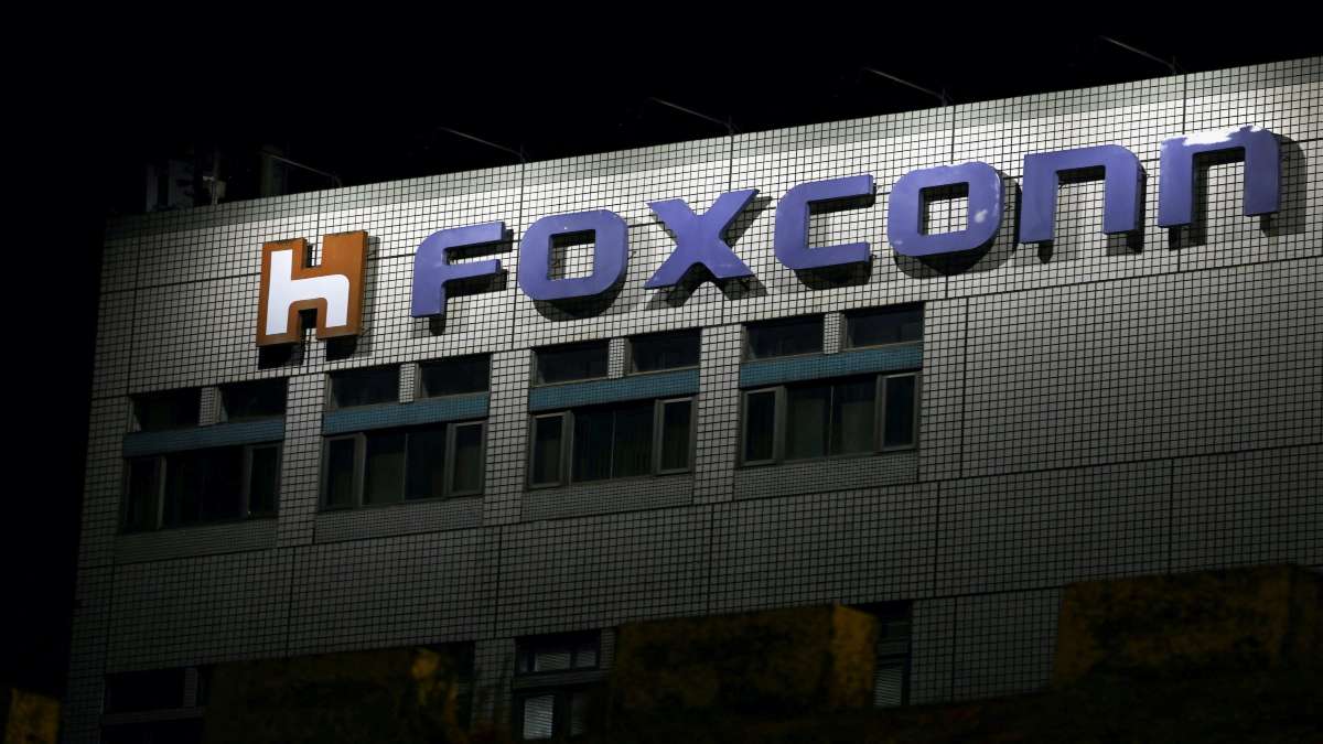 Foxconn Breaks Deal with Vedanta: Semiconductor Chip समझौते से बाहर आने का एलान, जानिए फॉक्सकॉन ने वेदांता के साथ क्यों तोड़ी डील ?