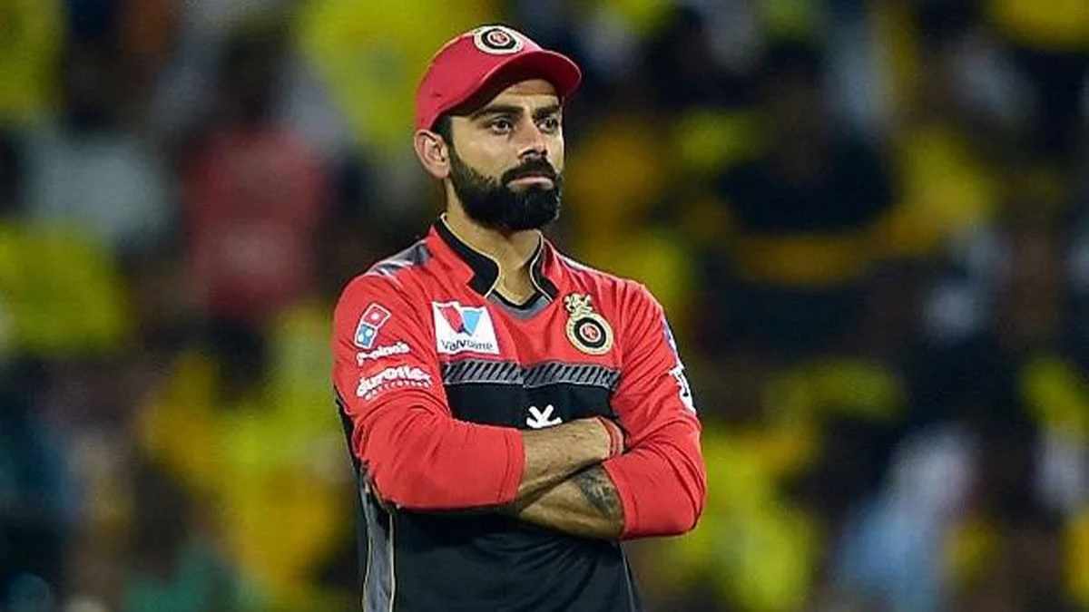 IPL : Virat Kohli की फ्रेंचाइजी का बड़ा फैसला, टीम के 2 कोच को उनके पद से हटाया, जानिए इसकी वजह…