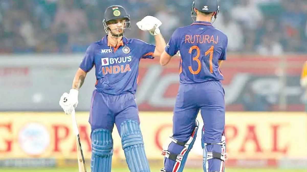 Asian Games 2023: भारतीय टीम के कोच होंगे यह दिग्गज बल्लेबाज, विश्वकप में व्यस्त रहेंगे द्रविड़
