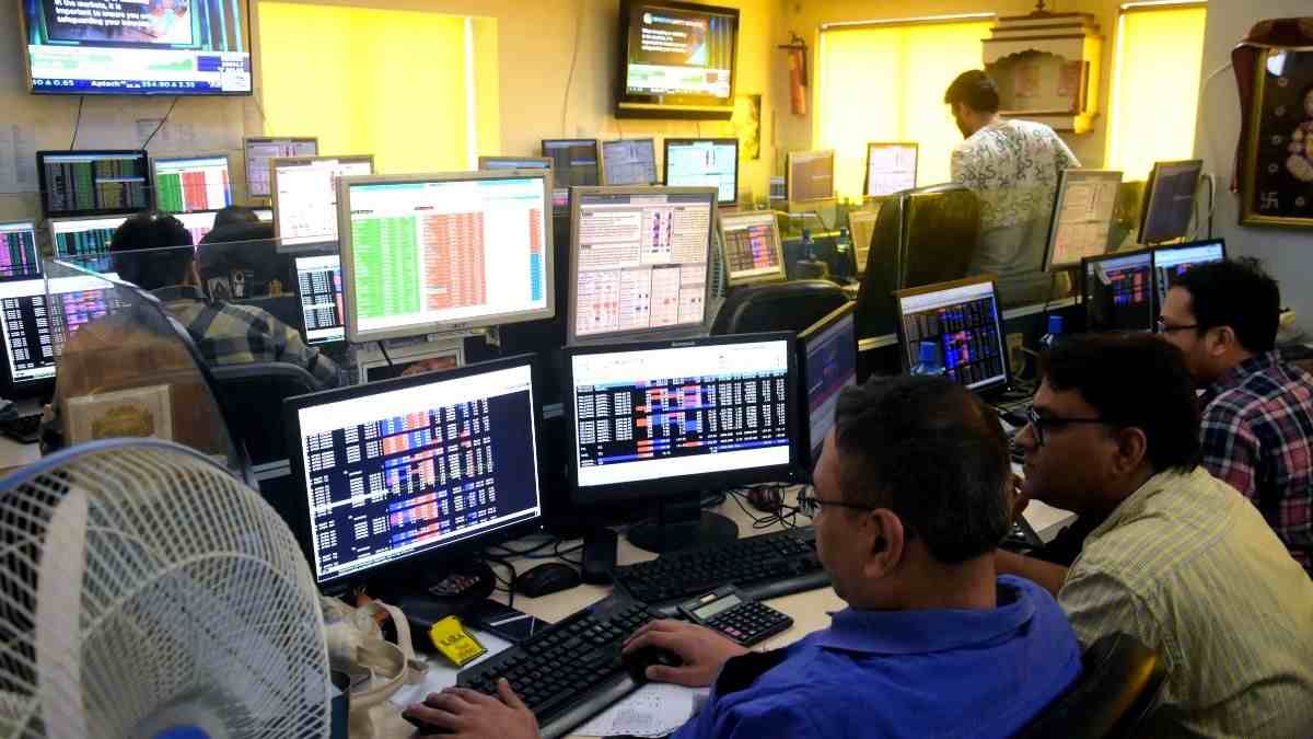 Torrent Power Share Price : ये शेयर आपको भी बना देगा करोड़पति, 500 प्रतिशत का तगड़ा रिटर्न, जानिए डिटेल…