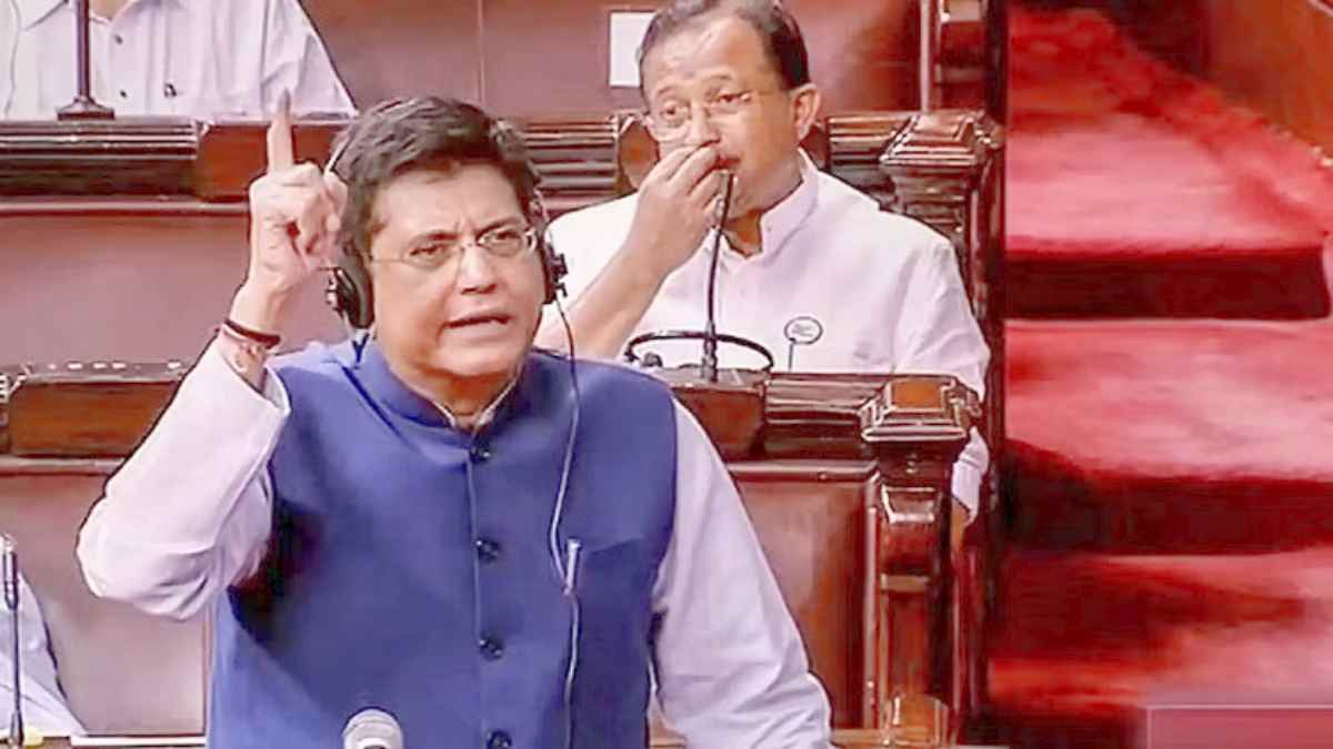 संसद में मणिपुर मामले पर हंगामा : कांग्रेस और ‘आप’ ने चर्चा के लिए दिया स्थगन प्रस्ताव, केंद्रीय मंत्री गोयल ने कहा – राजस्थान और छत्तीसगढ़ में महिला अपराध पर भी हो चर्चा