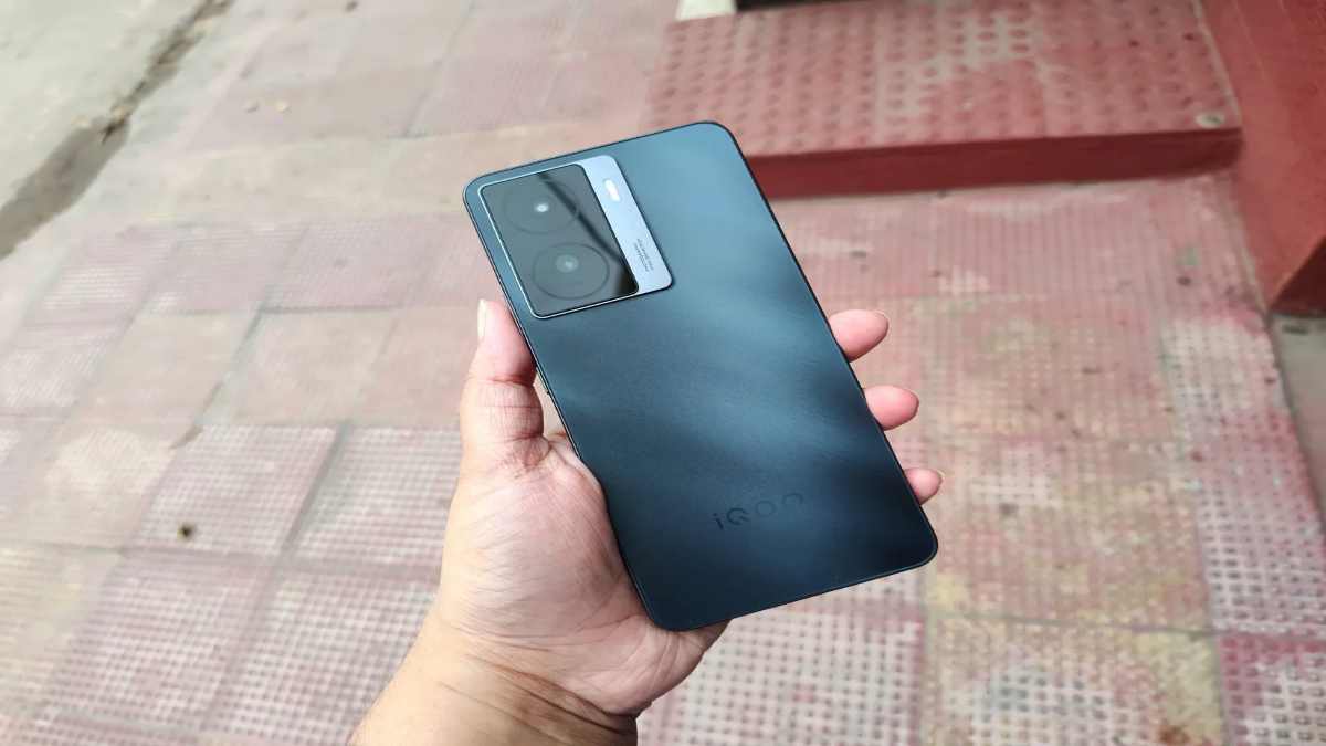 गदर मचाने आ रहा iQOO Z7 Pro 5G, धांसू फीचर्स जानकर आप भी हार बैठेंगे दिल, बोलेंगे वाह इसके जैसा कोई नहीं…