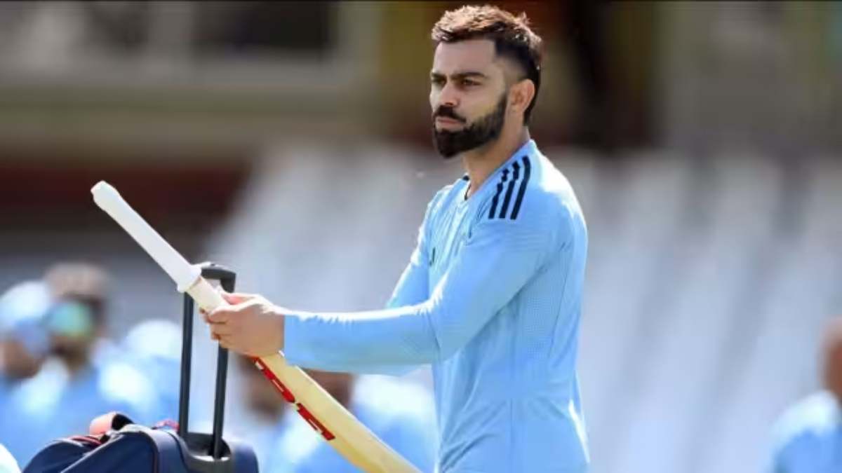 IND vs WI 3rd ODI: टीम के साथ त्रिनिदाद नहीं पहुंचे Virat Kohli, नहीं खेलेंगे आखिरी मुकाबला !