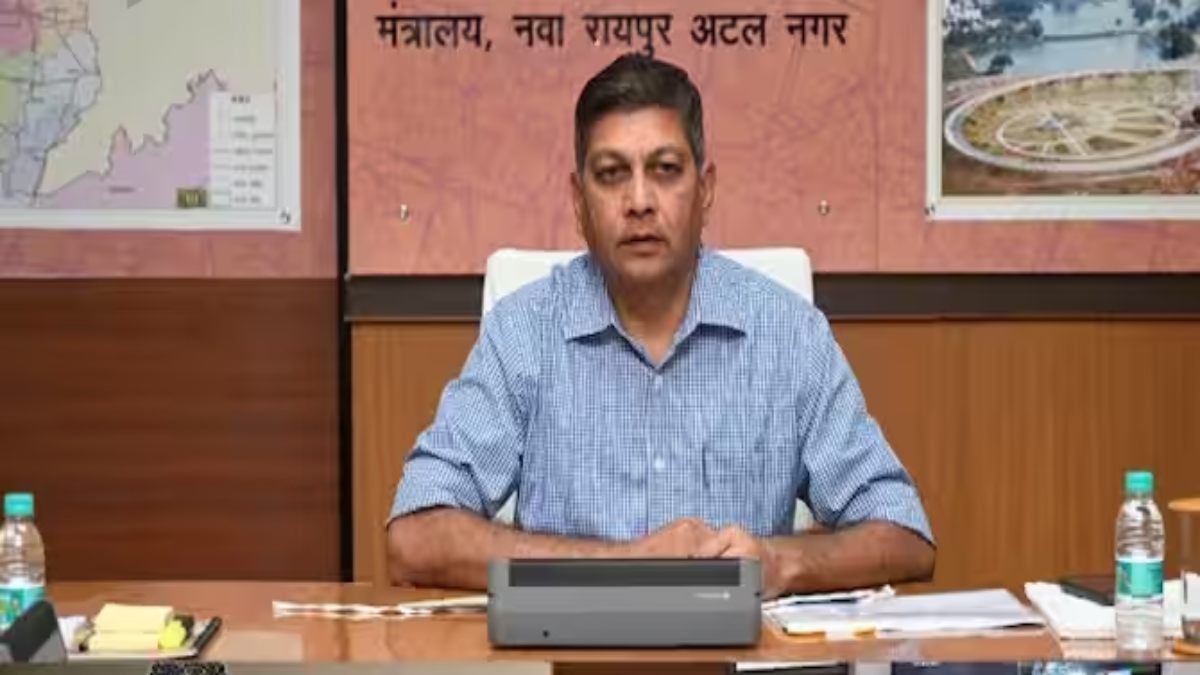 BIG BREAKING: नग्न प्रदर्शन के बाद सरकार का सख्त रुख, फर्जी जाति प्रमाण-पत्र के सहारे नौकरी करने वालों को बर्खास्त करने के निर्देश