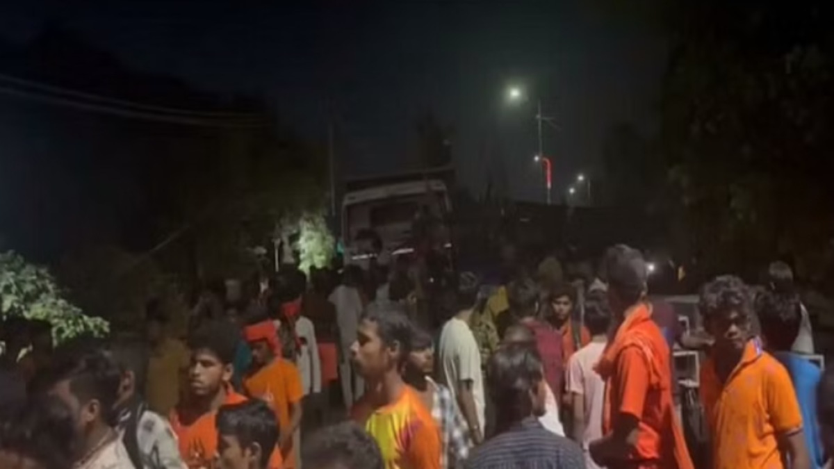 कांवड़ियों को तेज रफ्तार डंपर ने रौंदा, एक की मौत, 12 गंभीर, मची चीख-पुकार