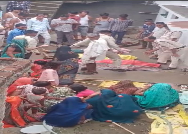 MP में दर्दनाक हादसाः कुएं की सफाई करने उतरे तीन युवकों की मौत, गांव में पसरा मातम