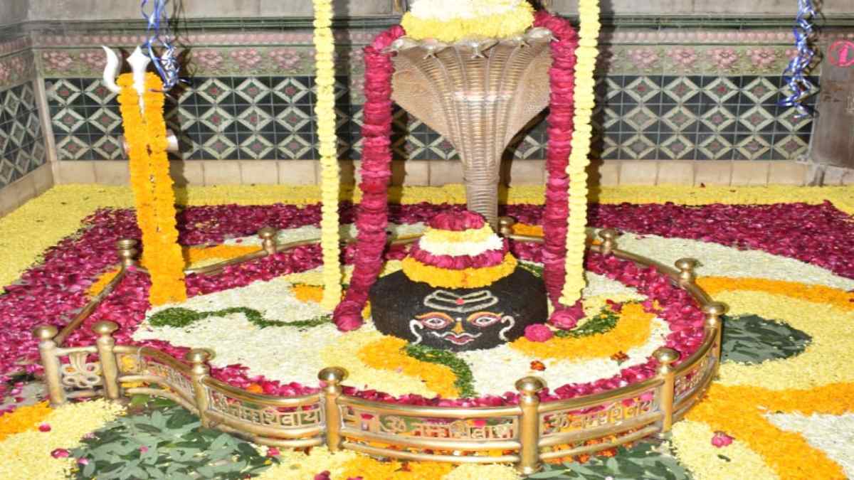 28 अगस्त को निकलेगी बाबा बैजनाथ की शाही सवारी: 1 लाख से अधिक श्रद्धालुओं के शामिल होने की संभावना, तैयारियों में जुटा प्रशासन, अंग्रेजों ने बनवाया था मंदिर