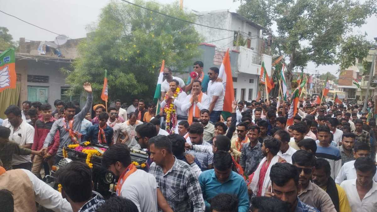 जिला पंचायत सदस्य को मिली जमानत: बीजेपी कार्यकर्ता और समर्थकों ने निकाली तिरंगा यात्रा