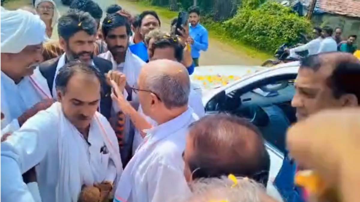 तुम्हारे पसंद का उम्मीदवार नहीं मिलेगा, तो क्या हरवा दोगे ? टिकट की पैरवी करने वालों को दिग्विजय सिंह की दो टूक, खुद की हार का भी किया जिक्र, VIDEO वायरल