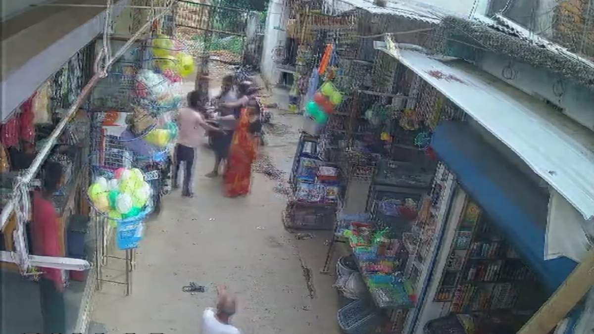 ससुर को फंसाने के लिए बहू ने रची थी साजिश, CCTV ने खोल दिया राज, अब मां-बेटे पर केस दर्ज