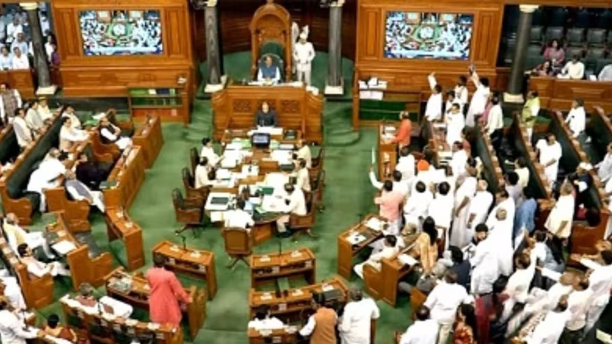 दिल्ली सेवा बिल लोकसभा में पास , अब राज्यसभा में पेश किया जाएगा