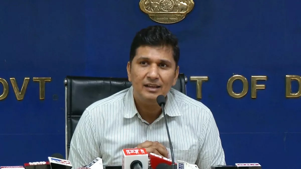 स्वास्थ्य मंत्री सौरभ भारद्वाज ने कहा- कोरोना की तरह डेंगू के मरीजों जानकारी दें, छह घंटे में आए रिपोर्ट