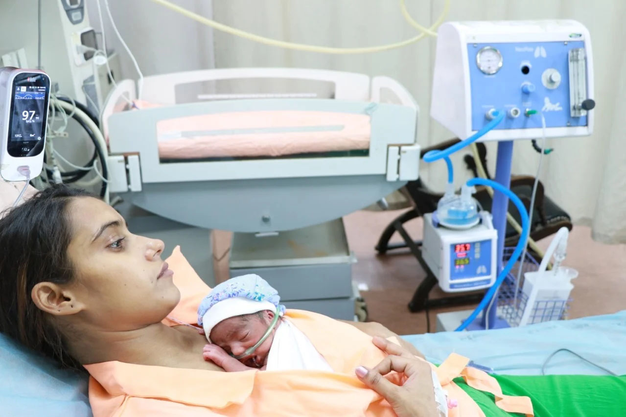सफदरजंग अस्पताल के NICU में नवजात संग रह सकेगी मां