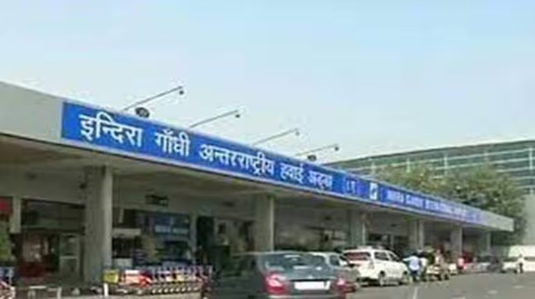तीन दिन दिल्ली एयरपोर्ट से नहीं उडे़ंगे 80 विमान