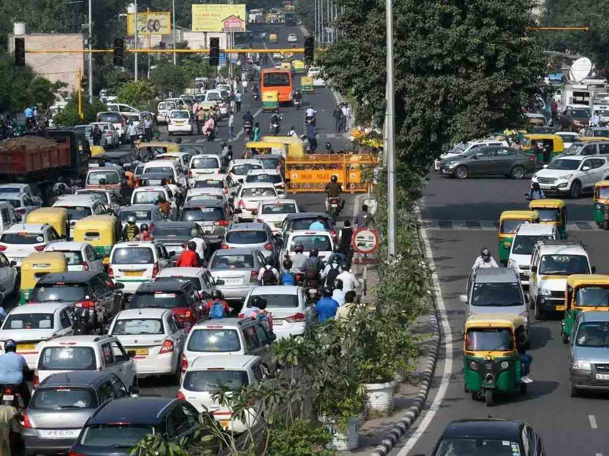 दिल्ली में आज और 15 अगस्त को इन सड़कों पर जानें से बचें, दिल्ली ट्रैफिक पुलिस ने जारी की एडवाइजरी