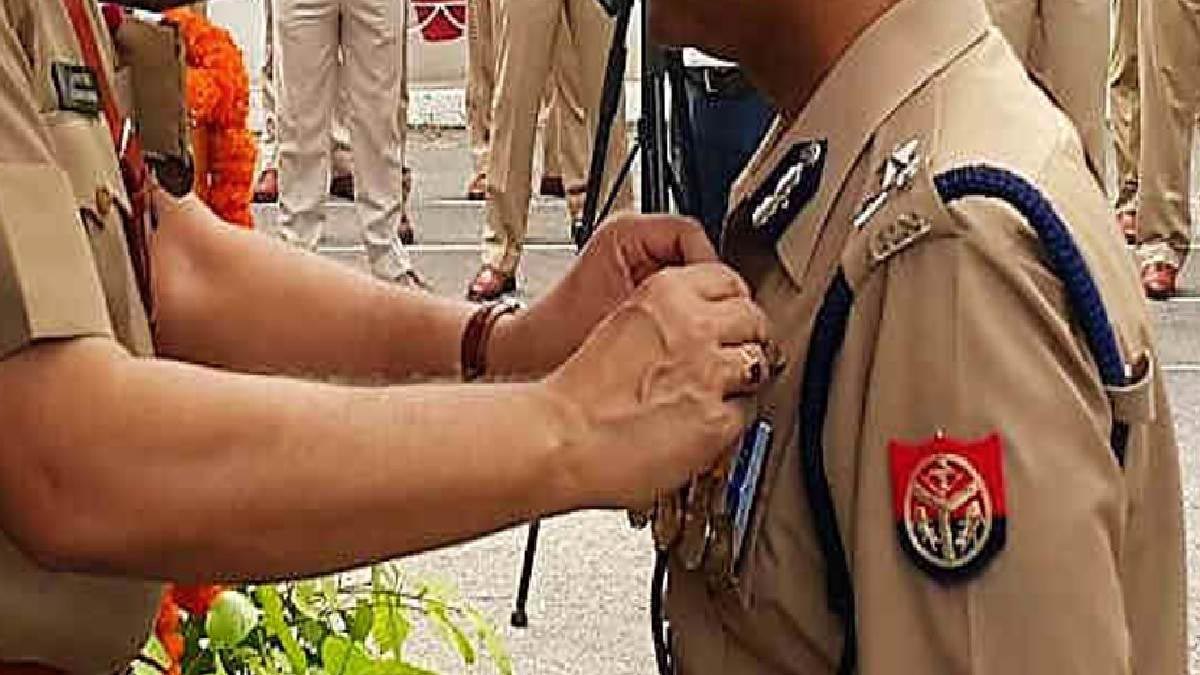 डीसीपी सहित चार पुलिस अफसरों को गृहमंत्री पदक
