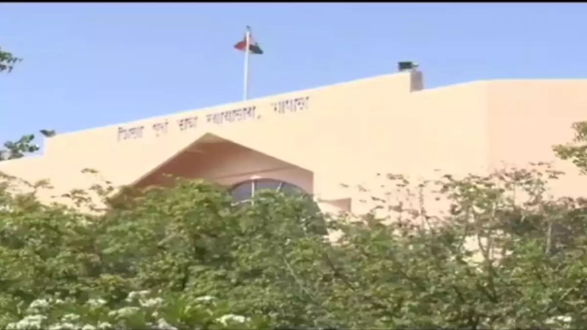 व्यापमं 2013 पुलिस भर्ती परीक्षा फर्जीवाड़ा: CBI की विशेष अदालत ने चार आरोपियों को ठहराया दोषी, 7-7 साल की सजा और 10 हजार का जुर्माना भी लगाया