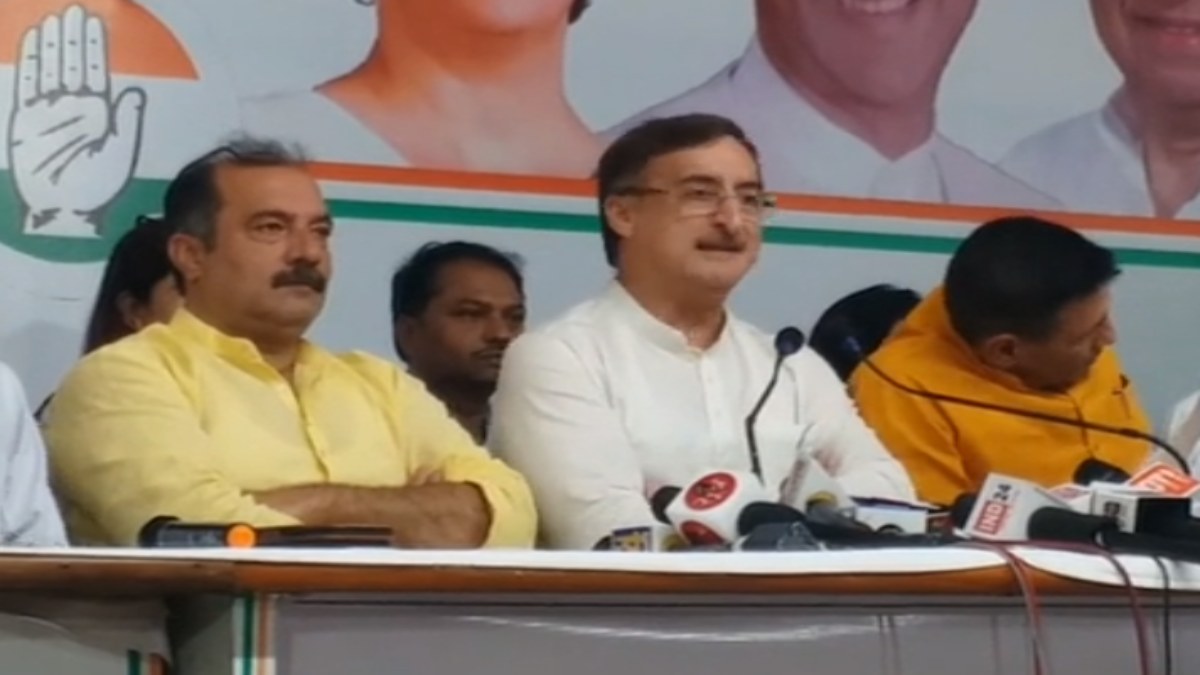 बीजेपी के Report Card पर कांग्रेस का पलटवार: कहा- फेल स्टूडेंट का कौन पढ़ता है रिपोर्ट कार्ड