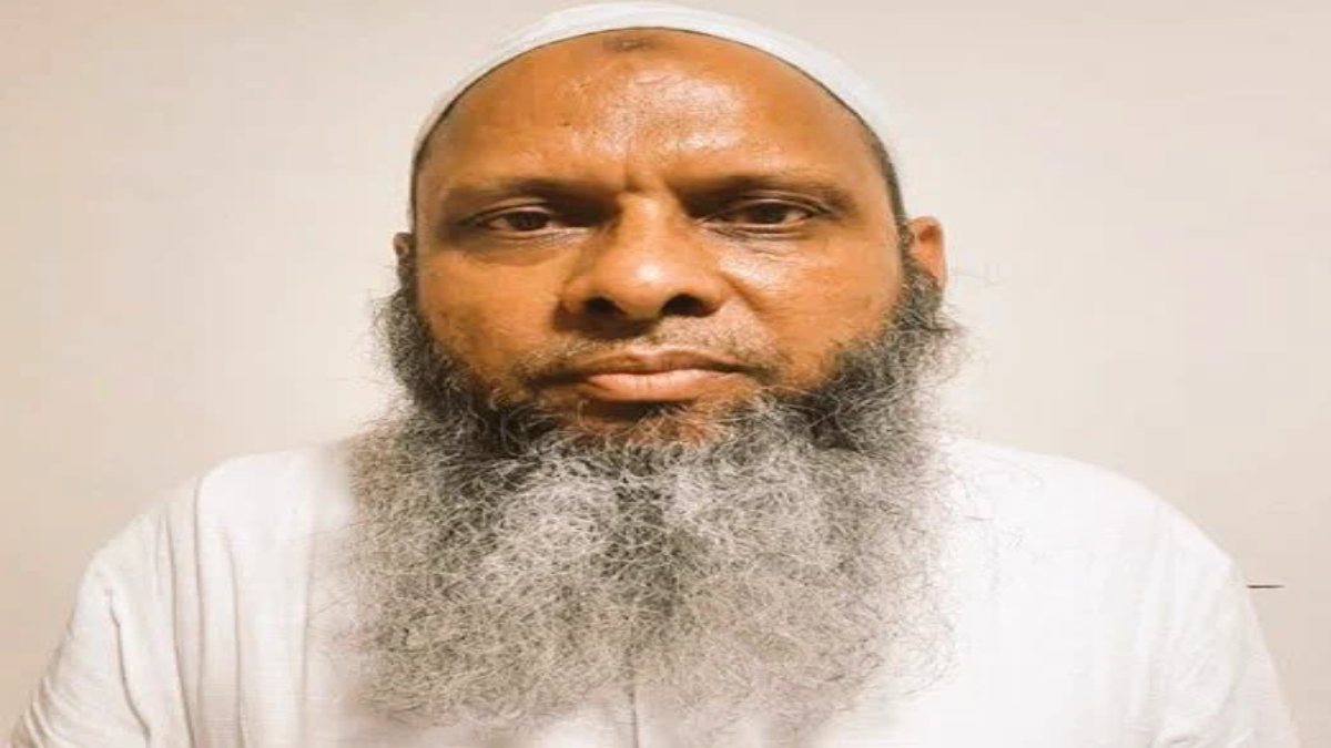 धर्मांतरण मामले में दिल्ली से गिरफ्तार मौलाना उमर गौतम को इलाहाबाद हाईकोर्ट से मिली ज़मानत