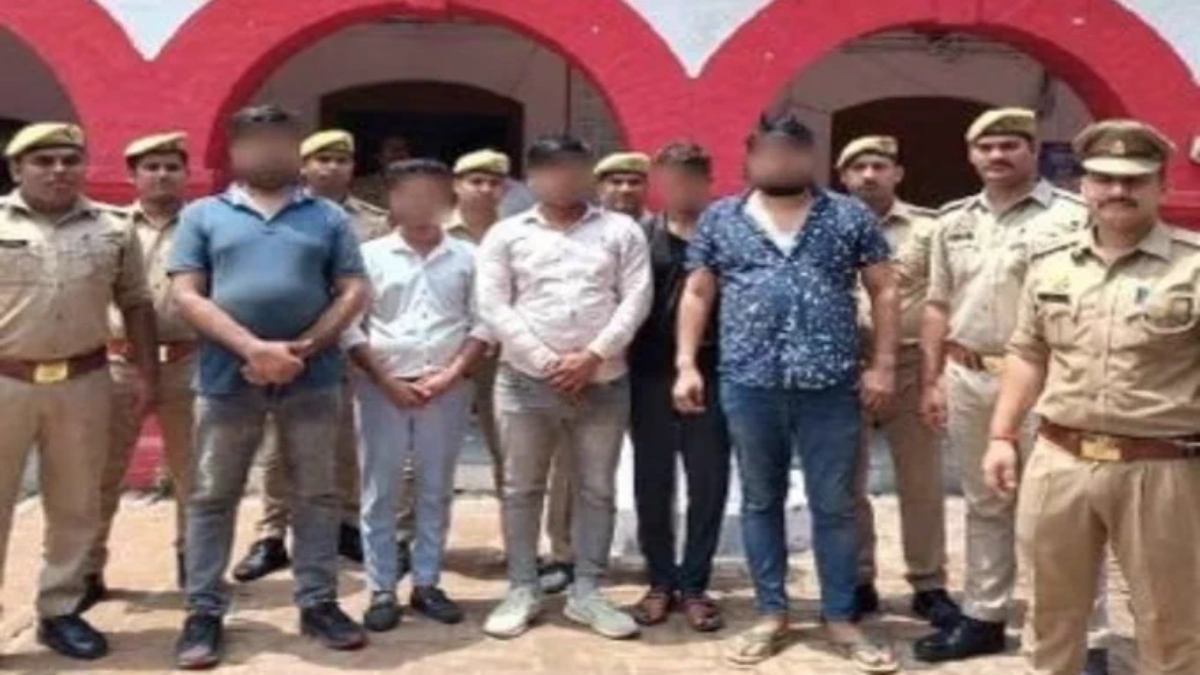 UP से लेकर बंगाल तक थी नकली नोटों की सप्लाई, नक़ली नोटों का जखीरा बरामद, 5 गिरफ्तार