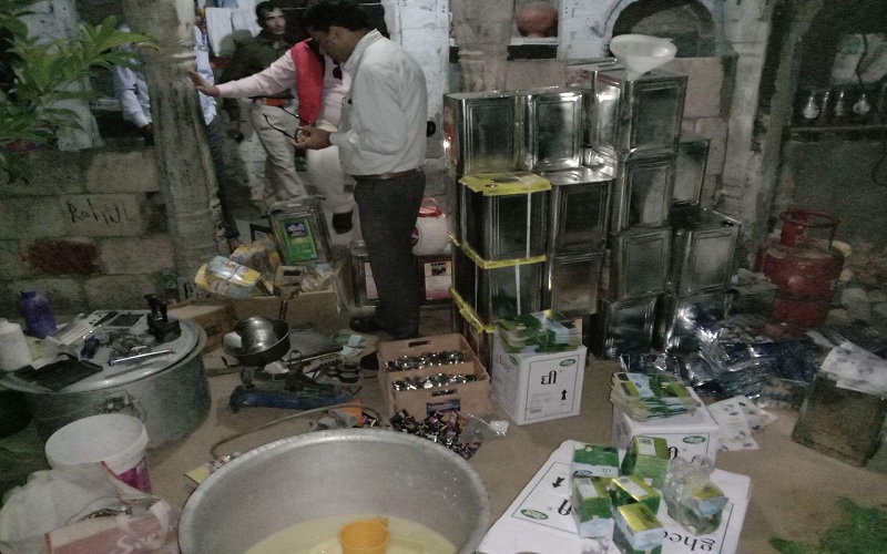 Rajasthan News: मिलावटखोरों के खिलाफ बड़ी कार्यवाही, अलवर में 14 हजार लीटर घी, कोटा में 2 हजार लीटर बेकरी शार्टिंग सीज