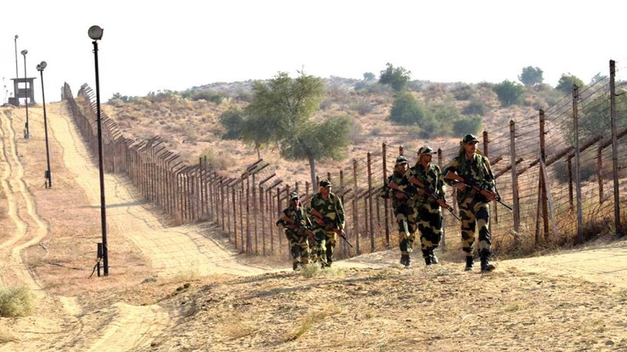 Rajasthan News: राजस्थान के इन गांवों में शाम 6 से सुबह 7 बजे तक घर से बाहर निकलने पर लगा बैन, जानें कारण