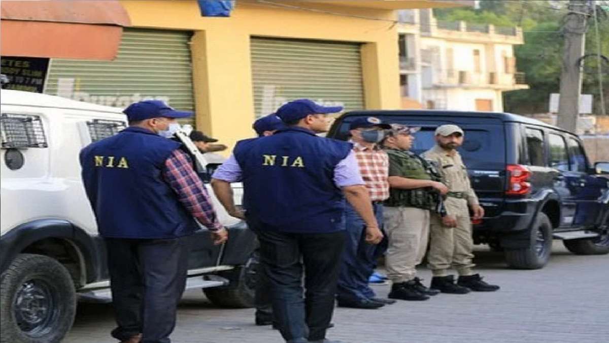 NIA की कार्रवाई से जुड़ी बड़ी खबर: ‘ट्रांजेक्शन ट्रेल’ के जरिए अकाउंट में मंगवाए थे पैसे, 15 से अधिक लोगों की तलाश