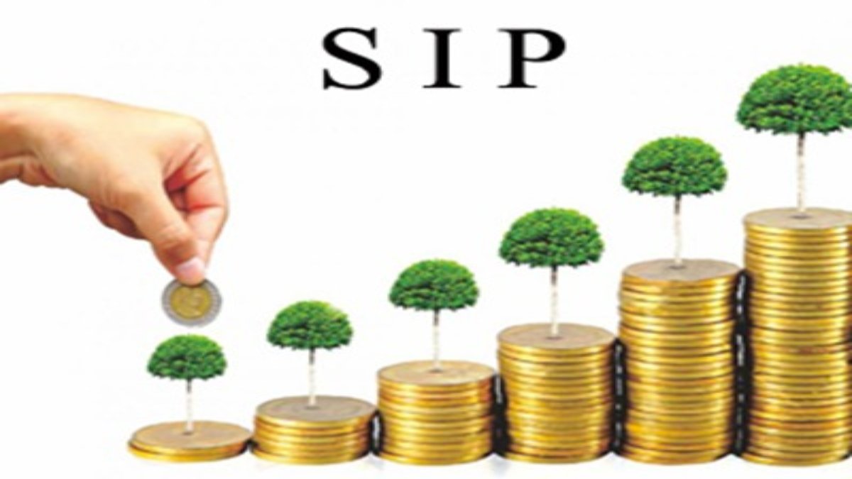 Mutual Funds SIP Investment: हर महीने का निवेश आपको बना सकता है लखपति, जानिए कैसे करें इनवेस्टमेंट प्लानिंग ?