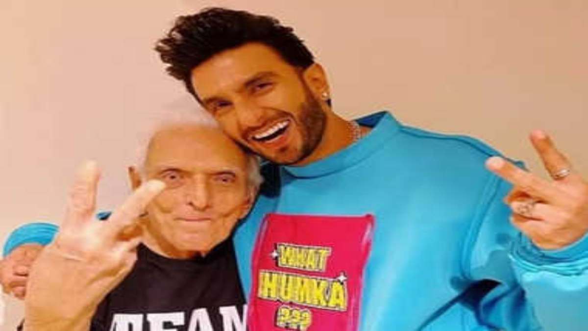 ‘रॉकी और रानी की प्रेम कहानी’ का रणवीर ने किया प्रमोशन, 93 साल के नाना के साथ झुमका गिरा में किया डांस …