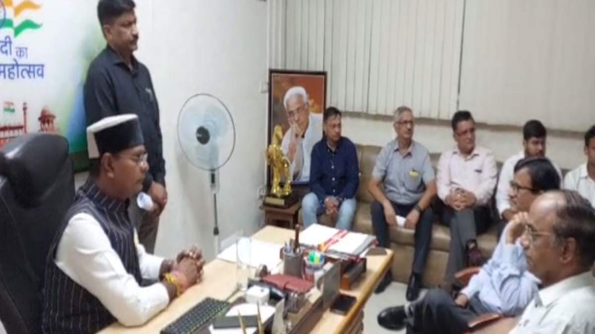 MP में जूनियर डॉक्टरों की हड़ताल खत्मः चिकित्सा शिक्षा मंत्री सारंग ने दिया मांगे पूरी करने का आश्वासन