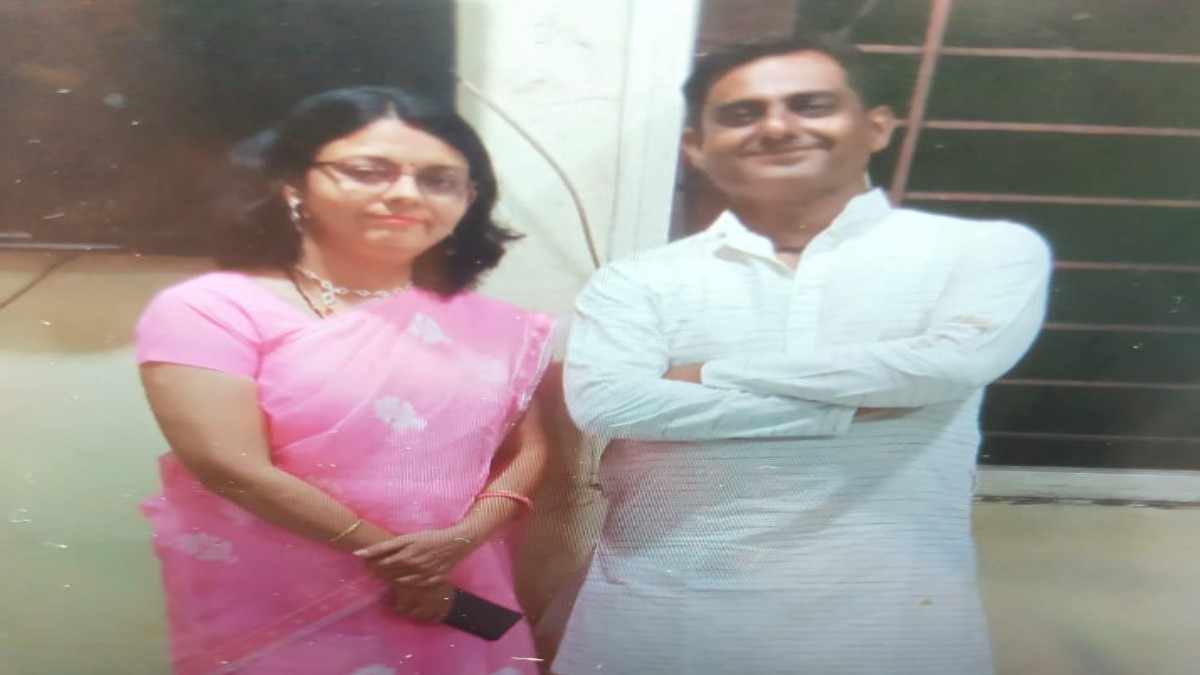 BSNL के महिला अधिकारी की सड़क हादसे में मौत: बस का पहिया सिर पर चढ़ा, घटना CCTV कैमरे में कैद