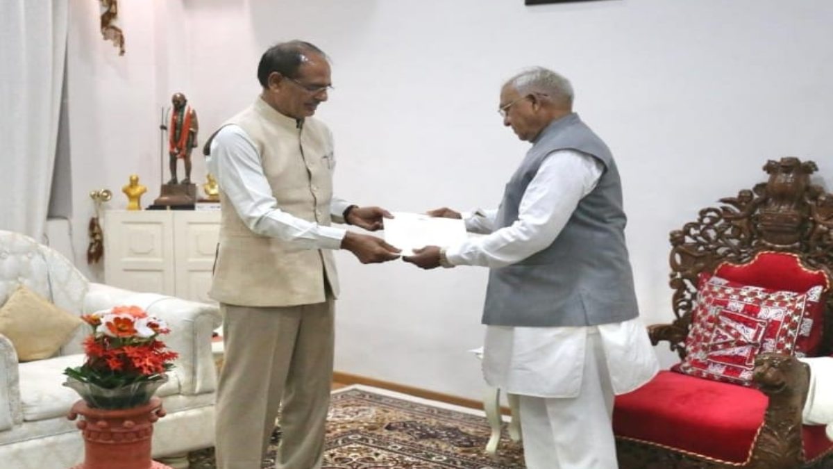कल सुबह 8.45 बजे होगा मंत्रिमंडल का विस्तार: सीएम शिवराज ने राज्यपाल से मुलाकात कर सौंपी लिस्ट, 3 MLA लेंगे मंत्री पद की शपथ