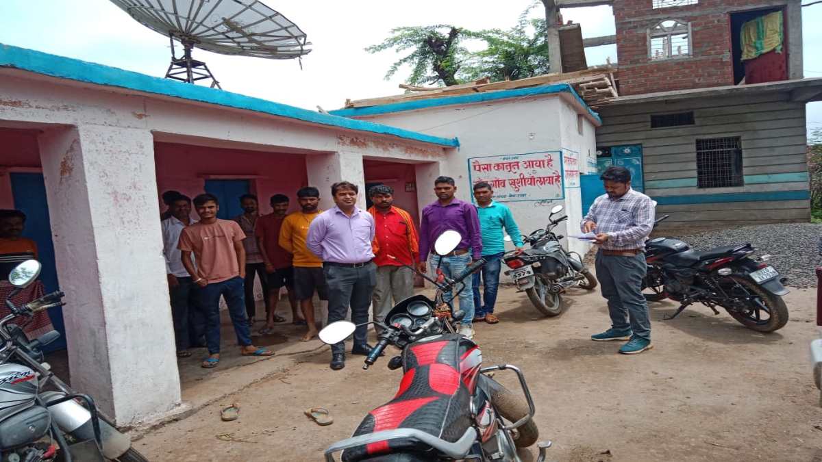 सरकारी उचित मूल्य दुकान में गड़बड़ीः प्रबंधक और दुकान संचालक के खिलाफ एफआईआर