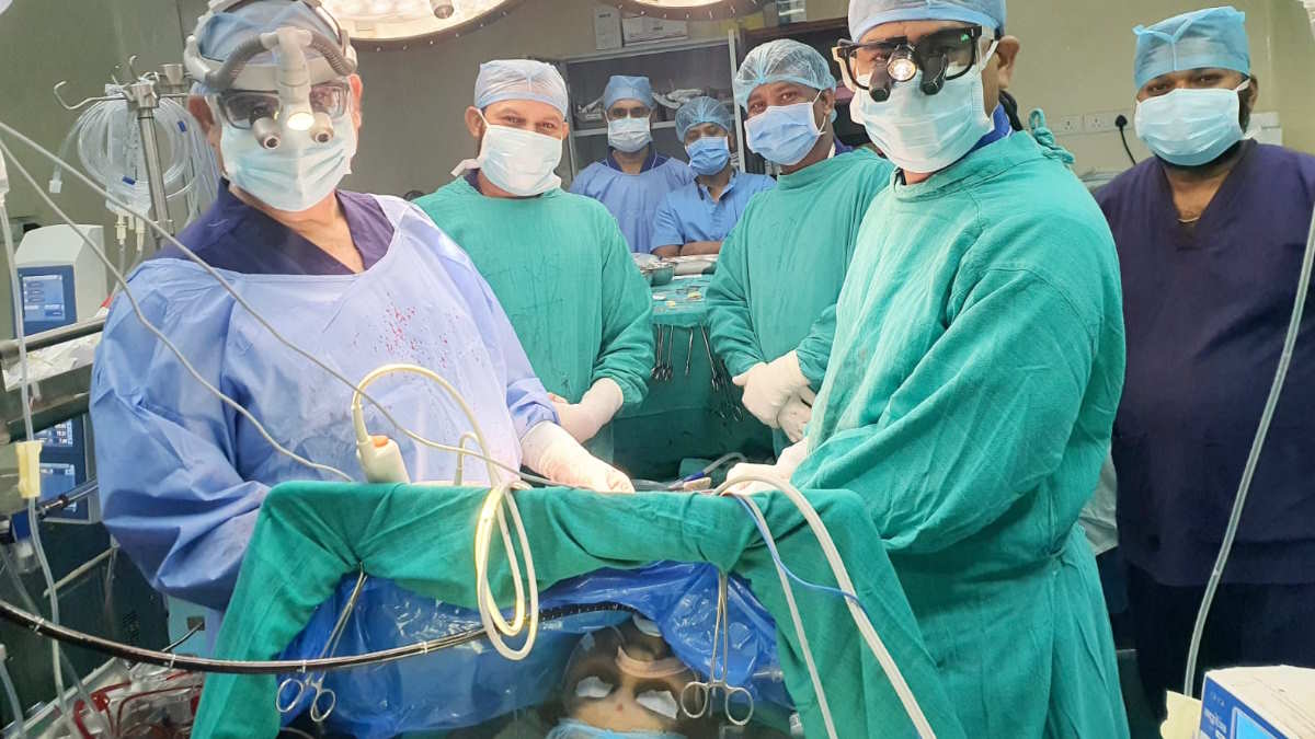 अंबेडकर अस्पताल के हार्ट सर्जरी विभाग का कमाल, बिना टांका लगाए किया बायोप्रोस्थेटिक एओटिक हार्ट वाल्व का प्रत्यारोपण…