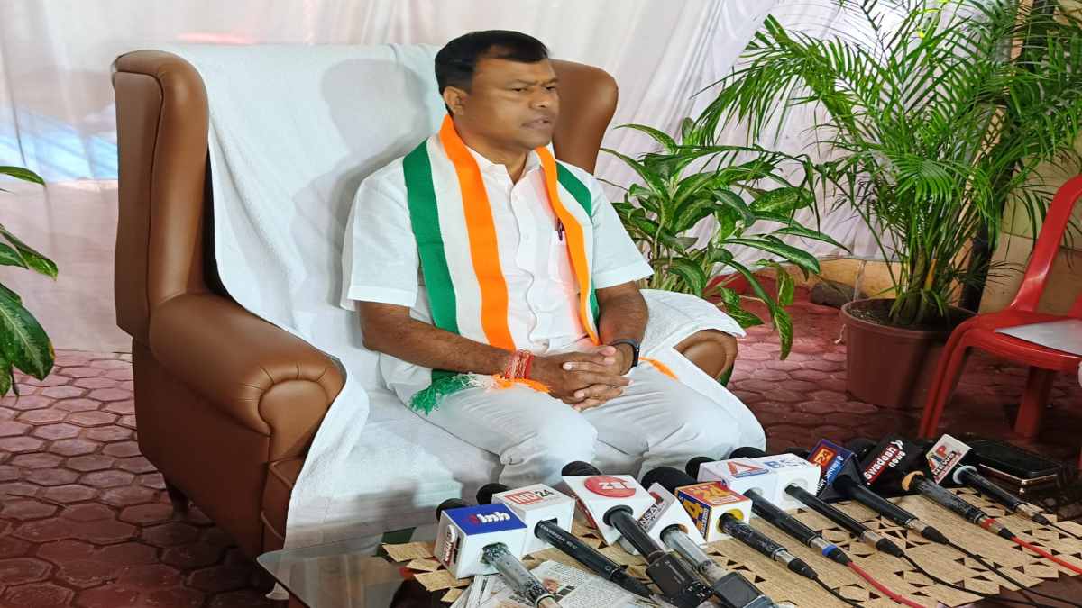 23 में 21 पर घमासानः BJP पर PCC चीफ बैज का सियासी वार, कहा- बीजेपी प्रत्याशी घोषित कर पूरी तरह फंस गई, बनाया बलि का बकरा…