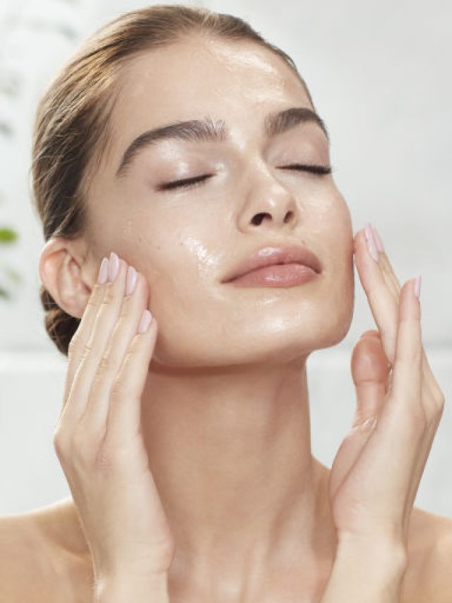 Rice Water For Face : जानिये चेहरे पर चावल का पानी लगाने के फायदे