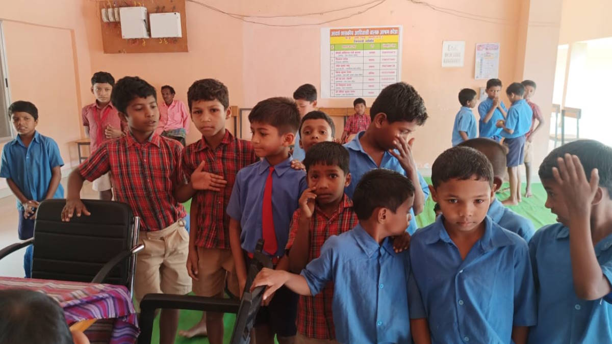 BREAKING : आदिवासी बालक आश्रम पर बरपा आई फ्लू का कहर, 56 में से 39 बच्चे हुए संक्रमित…