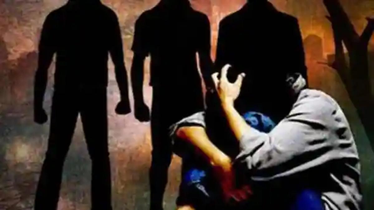 अस्पताल परिसर में गैंग रेप: रिश्तेदारी में गई थी लड़की, चार आरोपियों ने किया सामूहिक दुष्कर्म