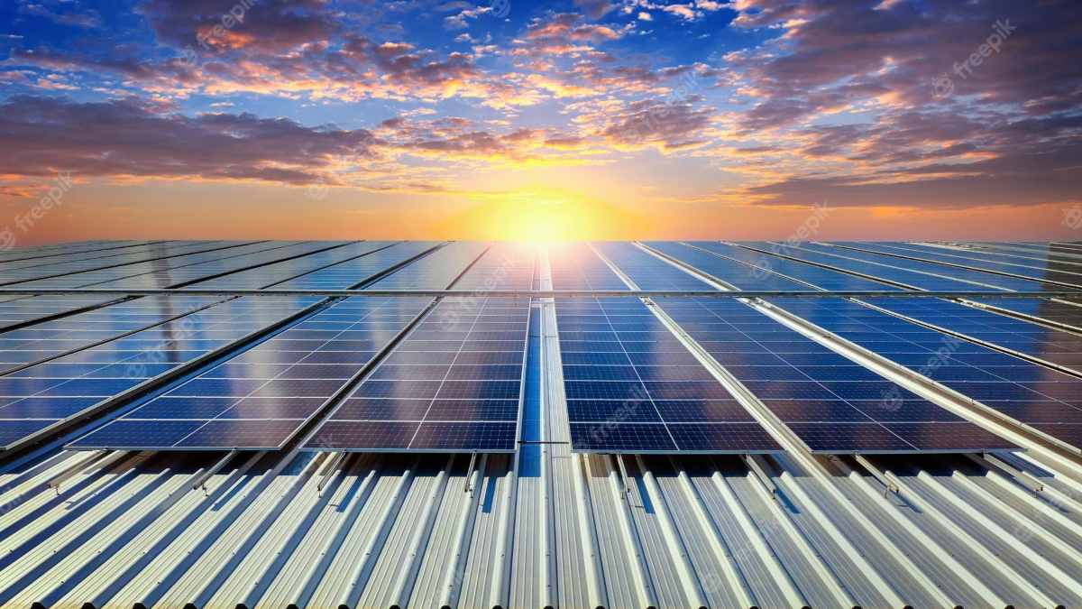 Free Solar Panel: क्या आपको भी बिजली बिल से चाहिए आजादी, तो फटाफट जान लीजिए क्या है उपाय ?