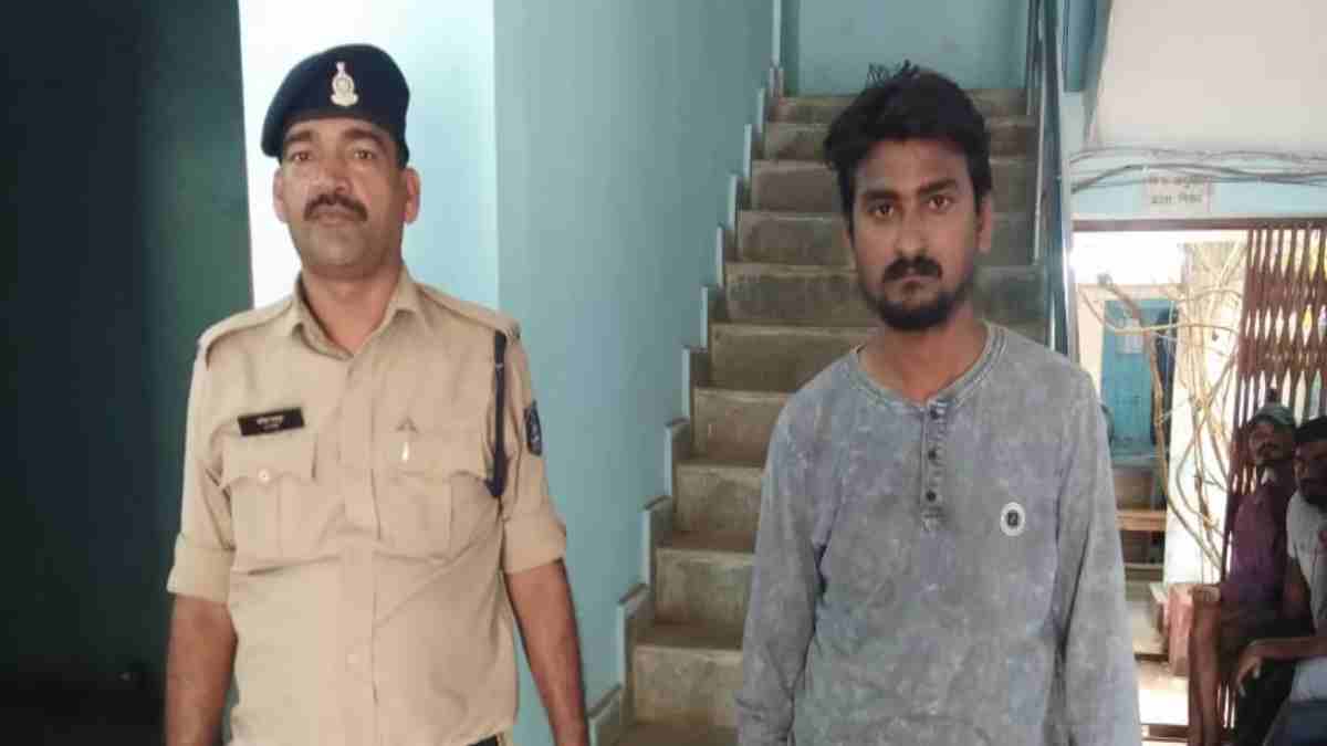 आरंग में सट्टा खिलाते एक सटोरिया गिरफ्तार, महादेव सट्टा एप से जुड़े हो सकते हैं तार…