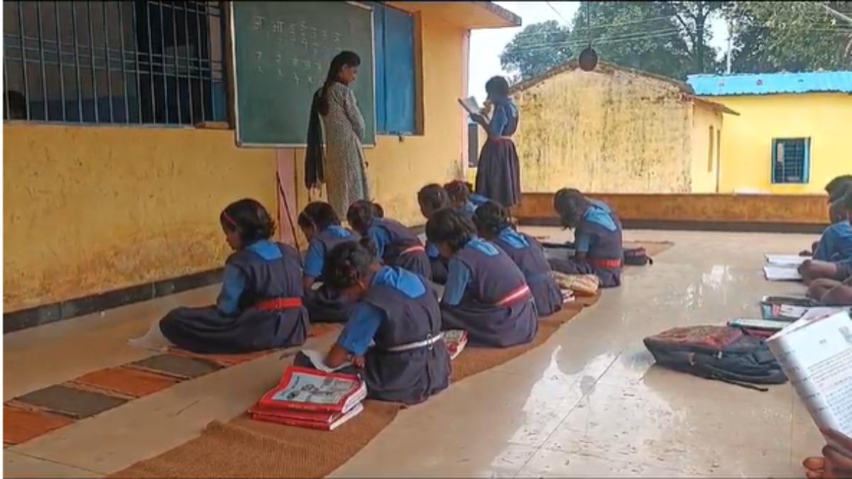 अबूझमाड़ अब नहीं रहेगा अबूझा, कलेक्टर की पहल से उज्ज्वल भविष्य गढ़ सकेंगे छात्र